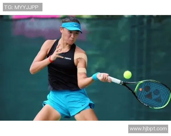 从青涩少年到足球巨星的成长之路揭秘与训练秘诀分享